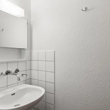 Betahouse Self-check In *