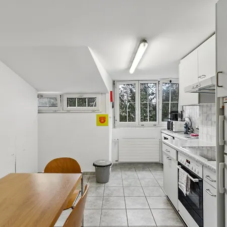 Betahouse Self-check In Vandrerhjem *